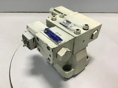 USED YUKEN DSG-01-2B2-D24-N1-50326