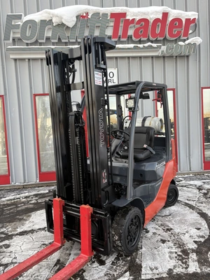 USED 2017 TOYOTA 8FGCU25