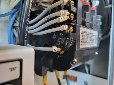 Full Voltage Non-Reversing MCC Bucket Size 2