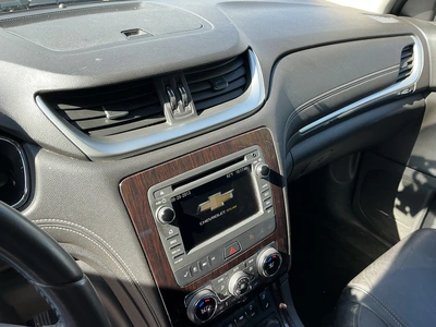 USED 2017 CHEVROLET TRAVERSE