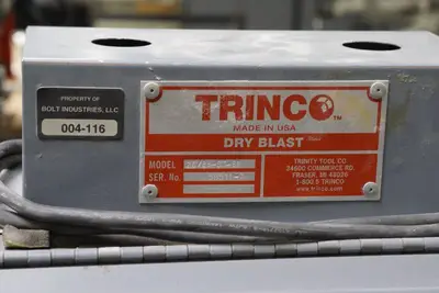 Trinco 20/88 ST Tumble Blaster Sandblasting Cabinet with Stand