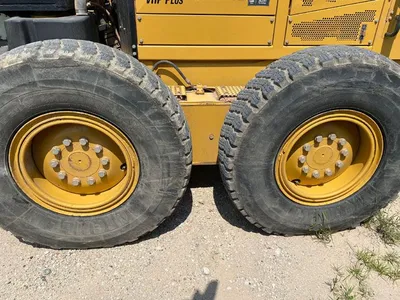 2009 Caterpillar 140M AWD