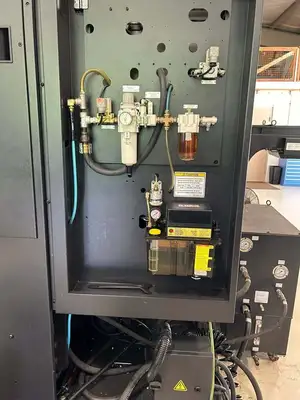 2017 HYUNDAI WIA KF5600 Vertical Machining Centers | Toolquip, Inc. (5)
