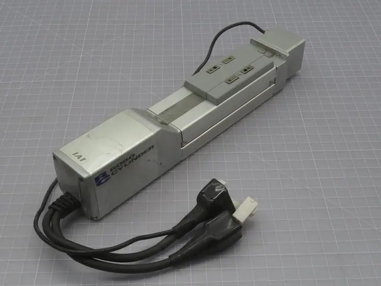 Used IAI RCP2-SA5C-I-42P-3-50-P1-S-BL-NM Linear Actuators Texas US | Aucto #1454486