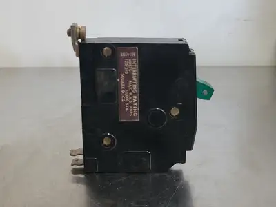 USED SQUARE D QOB120