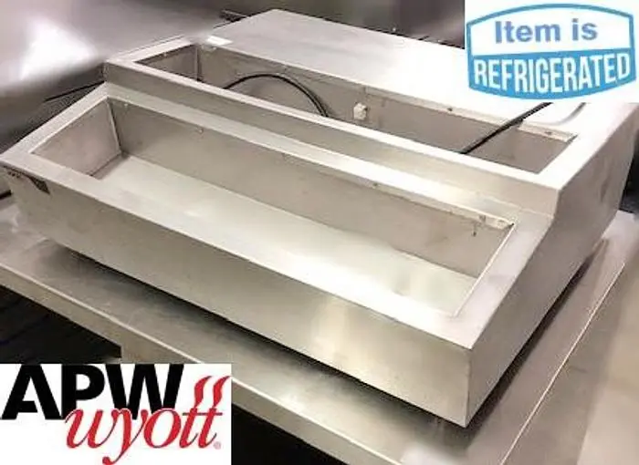 Used APW WYOTT RTR8 Refrigeration Units British Columbia CA | Surrey Food Equipment #431303