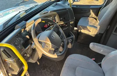 VOLVO 2020