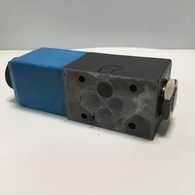 USED VICKERS DG4V-3S-22AL-M-U-H5-60