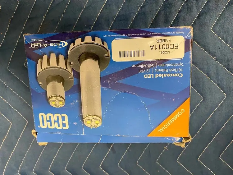 Used ECCO ED0011A CNC Lights California US | Van Aliso Enterprises Inc #716450