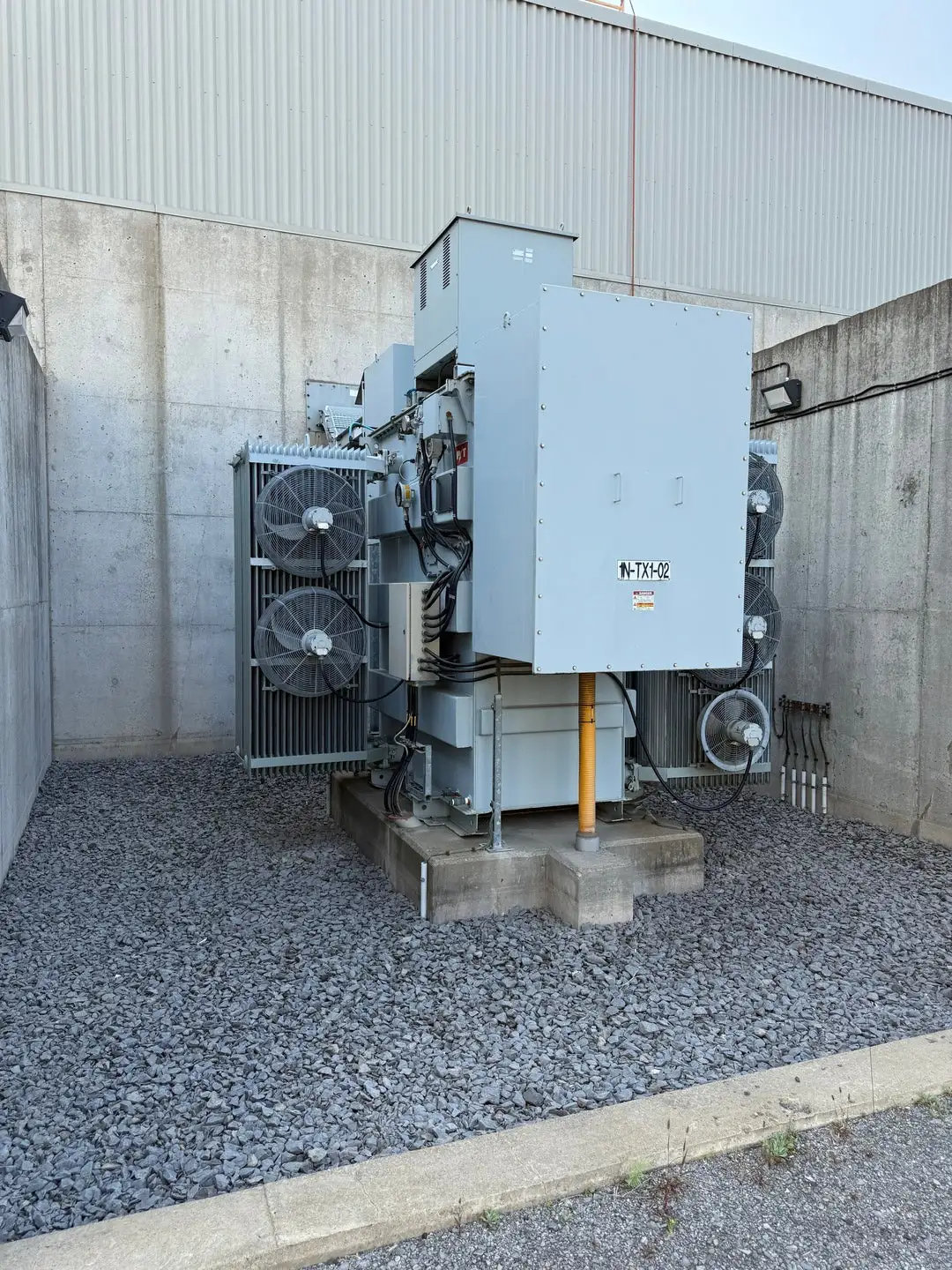 USED 2001 PIONEER TRANSFORMERS G2112B1411