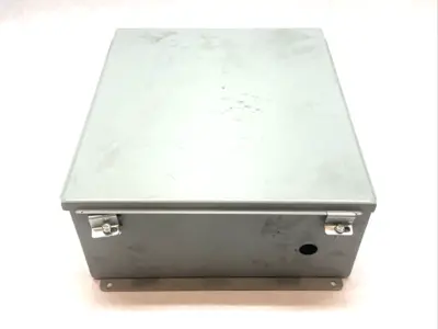 Used Wiegmann Hinged Enclosure Gray 16" x 14" x 6" Electrical Boxes Michigan US | Maverick Industrial Sales #1401589