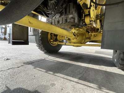 Used 2008 OSHKOSH HB2718 Street Sweeper California US | Big Truck & Equipment #1412333