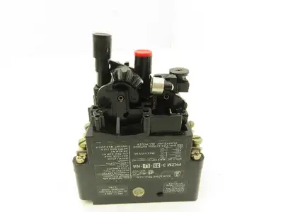 Klockner Moeller PKZM 3-25-U-NA Manual Motor Starter 3 Pole Thermal Overload 25A
