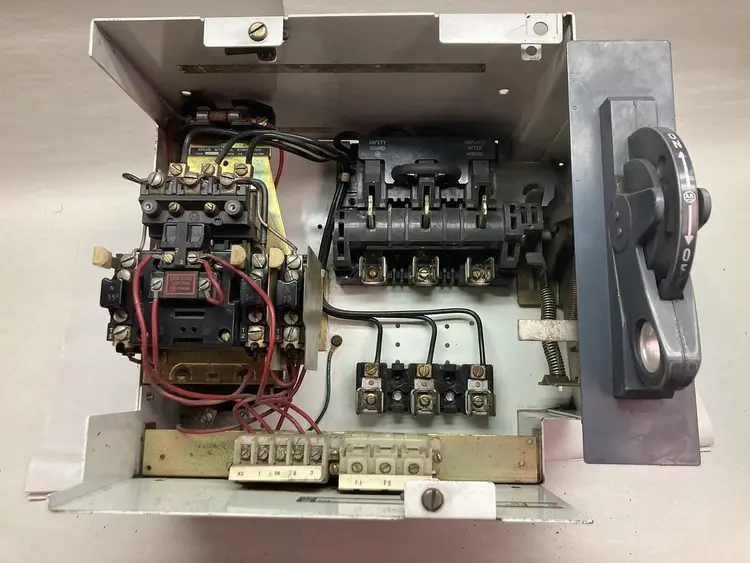 Used ALLEN-BRADLEY 2100 SERIES Industrial Controls Ohio US | Surplus Asset Holdings #1243125