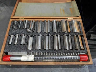 DuMont No.20 Broach Set Complete Set