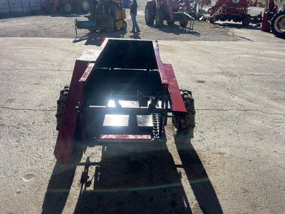 Roda 25 Bushel Manure Spreader | County Equipment Company LLC (6)