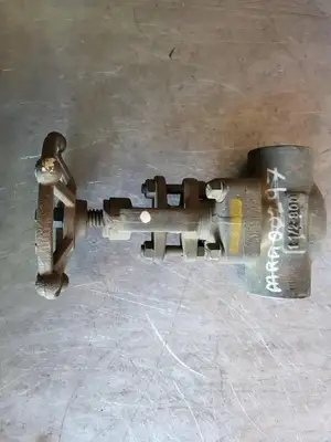 1 1/2" Class 800 Globe Valve API 602