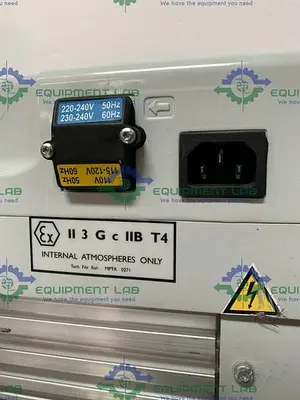 USED EDWARDS RV3 ROTARY VANE VACUUM PUMP 115V/230V W/ EDWARDS EMF20 OIL MIST FILTER