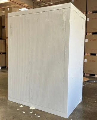 171-0064 4’ x 6’ Walk In Cooler Box with Floor