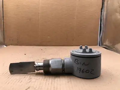 FLOTECT V4SS2-TRI Flow Switch for Hazardous Locations 5A 125/250VAC 125VDC 0.3A