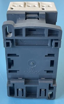 NEW Telemecanique CAD32