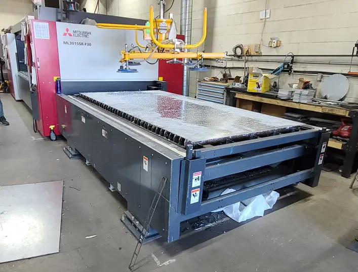 Used MITSUBISHI 3015 SR-F Laser Cutters | Mac-Tech #400930