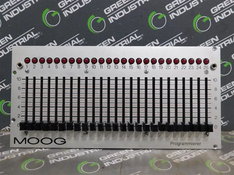 USED MOOG D124-013-A001
