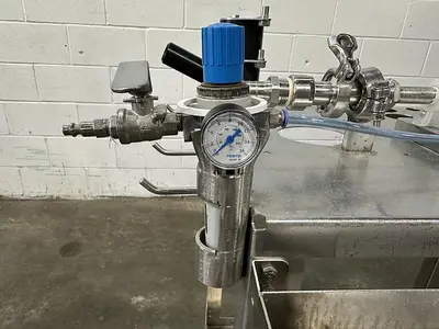 USED SANDPIPER PUMPS T1F