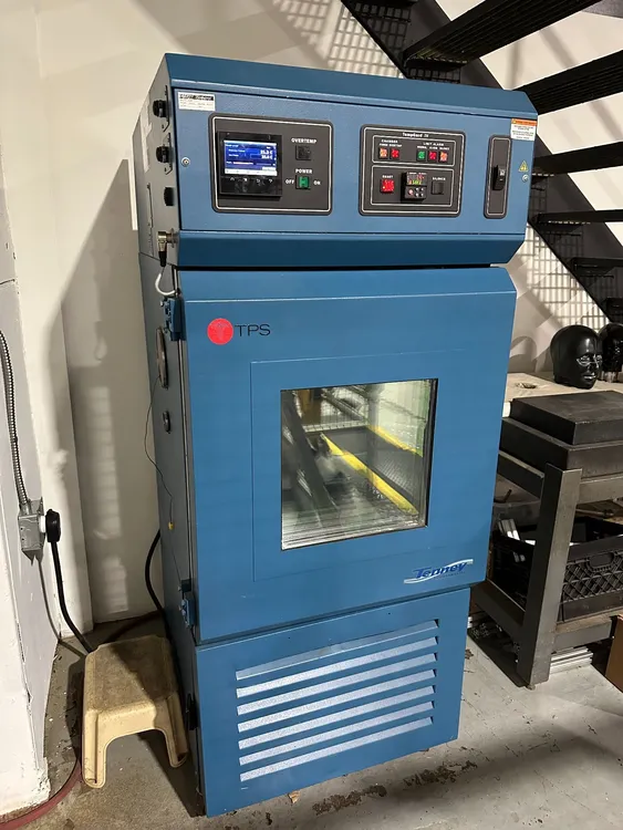Used THERMAL PRODUCT SOLUTIONS T10C-1.5 Environmental Chambers Michigan US | iGAM Industrial Marketplace #1284801