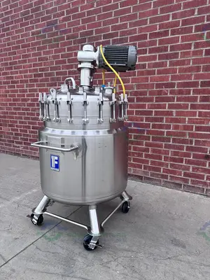USED FELDMEIER 400 LITER STAINLESS STEEL JACKETED REACTOR 100 PSI/FV W/ 3 HP MOTOR