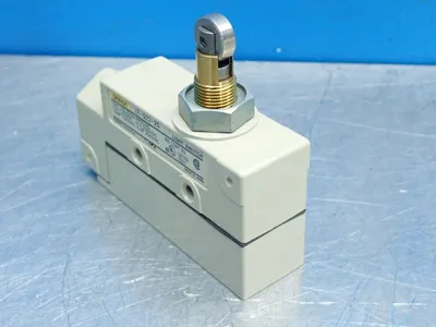 New | in-Stock OMRON ZEQ222S Relays & Switches | HGR 24 #739518