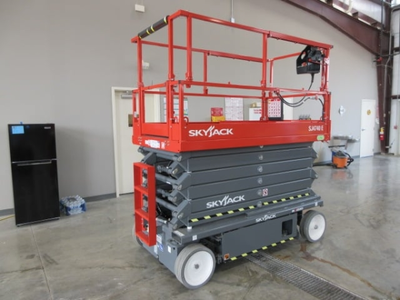 USED 2023 Skyjack SJ4740E