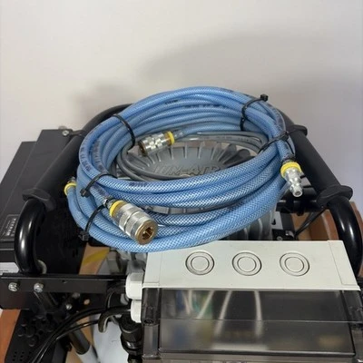 USED Jun-Air Jun-Air Compressor Model 6
