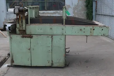SPC8565  Accumulation Table 30" x 68" World Packaging Equipment rectangular bottle feed table CS