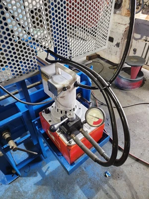 OTC Series YD-50 50 Ton H Frame Hydraulic Press