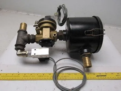 Pneumax 771/V.32.0.1C.M2 NC Spring Solenoid Poppet Vacuum Filter Unit 24V Coil