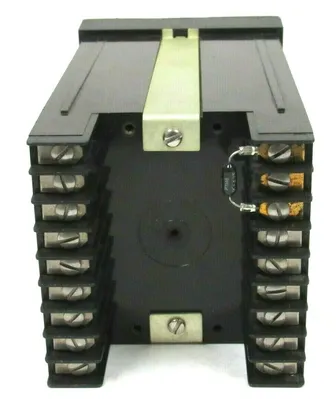 NEW PARTLOW 76BB12241122000 TEMPERATURE CONTROLLER