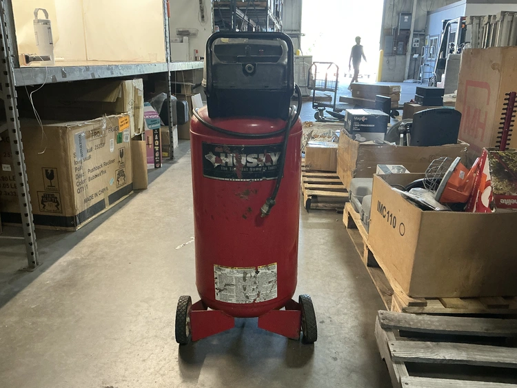 Used HUSKY WL660900AJ(AGM01) Tank Mounted Air Compressors Michigan US | Miedema Asset Management Group #1337125