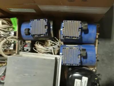 2 PALLETS OF ASSORTED HEATING AND COOLING
