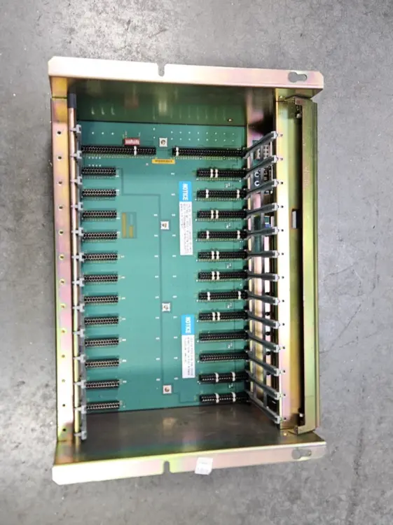 Used Allen-Bradley Allen Bradley 1771-A3B B PLC Chassis South Carolina US | Palmetto Automation #1159679