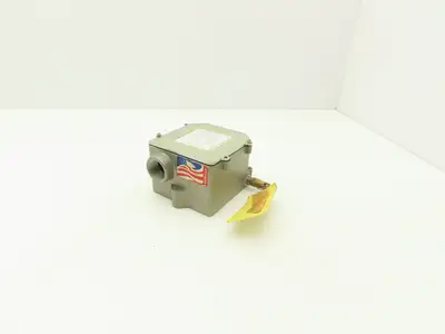 Hubbell 55-4E-2SP-WR-222 Rotary Cam Limit Switch 222:1 Gear Ratio 2NO 2NC 600V