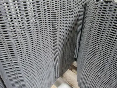 Intralox 400FG Flush Grid Conveyor Belt 2" Pitch 19-11/16"x 56' 17% Open Area
