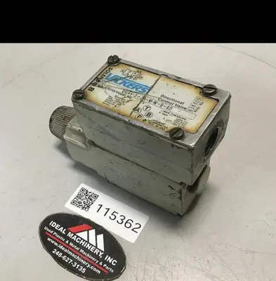 Used VICKERS DG4V-3-2A-M-W-B-40 Valves/Fittings Michigan US | Ideal Machinery #608576