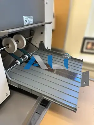 Duplo DF1300 Table Top Folder