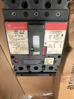 GE General Electric SELA24AT0060 60A 2 Pole Circuit Breaker w/ Bracket 480VAC