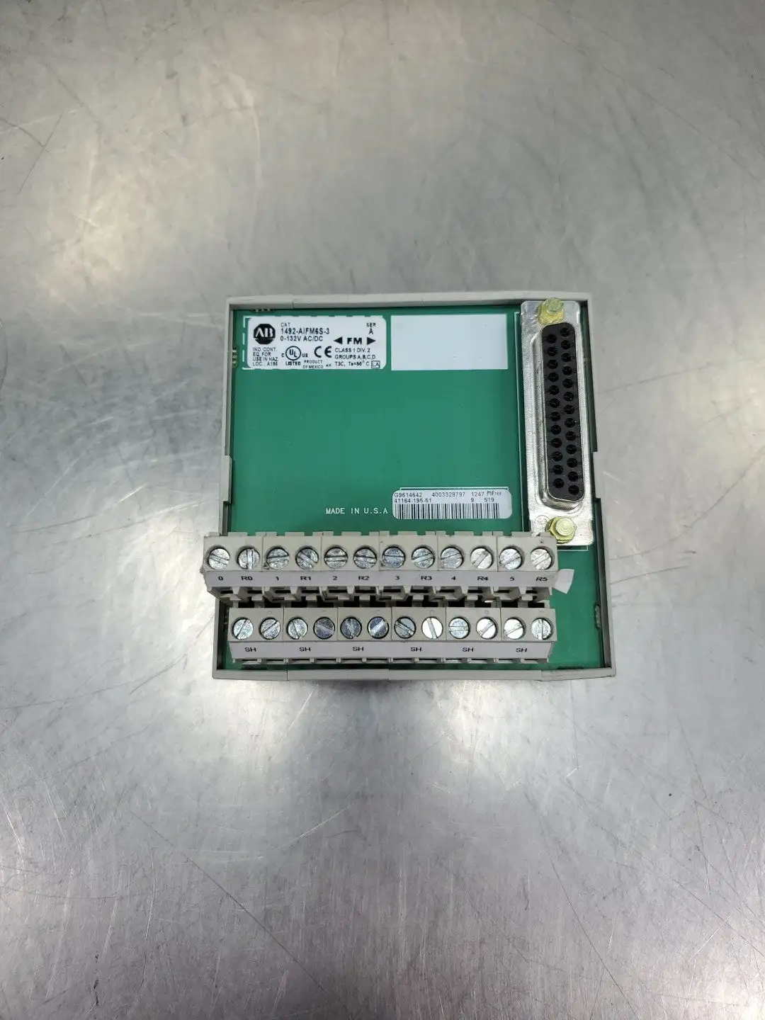 USED Allen-Bradley 1492-AIFM6S-3 Ser A ISO Feed-Through Interface Module