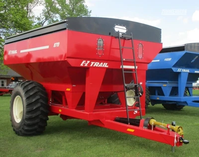 New | in-Stock 2025 E-Z TRAIL 870 Grain Carts Pennsylvania US | Zimmerman Farm Service #1409827