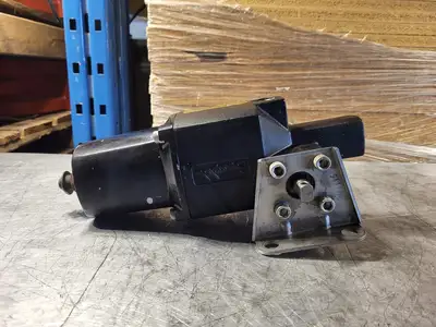 USED SWAGELOK SS-S65PS16