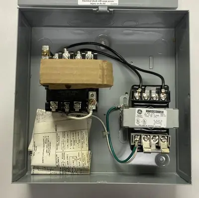 New | in-Stock GE CR305B104AGA PLC Contactors Ohio US | Surplus Asset Holdings #1240987