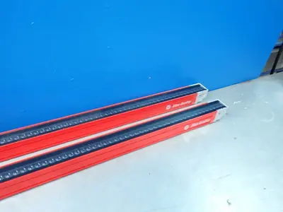 Used ALLENBRADLEY 450LE4FL1950YD Light Curtains & Grids Ohio US | HGR 24 #727919